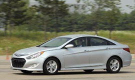 2011 Hyundai Sonata Hybrid, as reviewed on DeniseMcCluggage.com